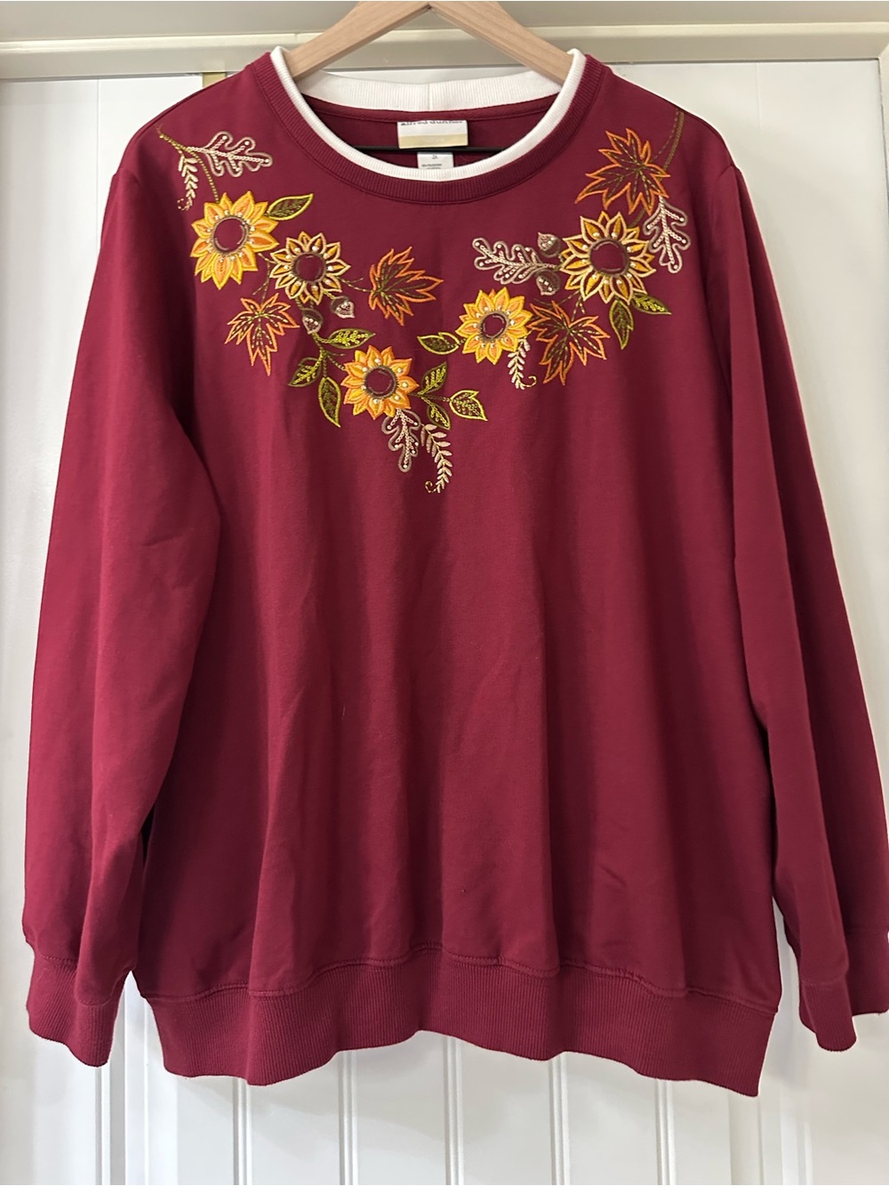 Vintage Alfred Dunner Cream Floral Fall Embroidered Sweatshirt Sweater 2X